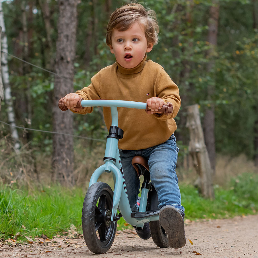 Maximiliaan ist 2,5 Jahre alt und 98 cm groß